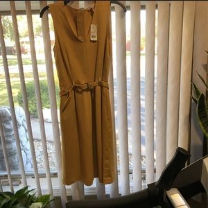 Yellow sleeveless Dress